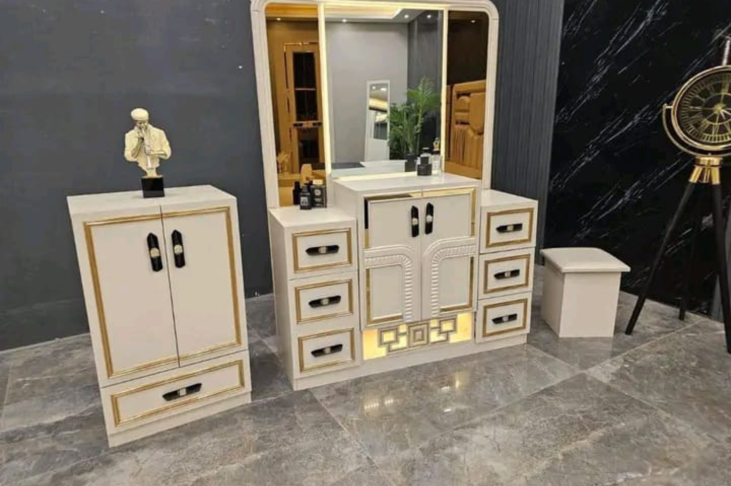 نجار حي الملز الرياض